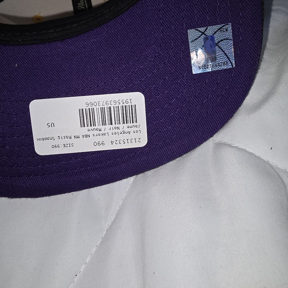 Mens hat - Picture 3 of 7